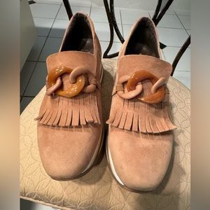 Tan Suede Softwaves Sneakers